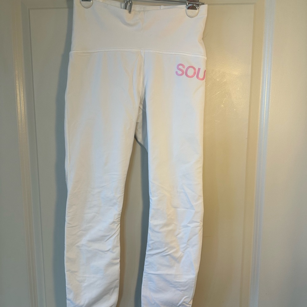 Lululemon & Soul Cycle White Wunder Under 7/8 Luxtreme High Waist Mesh Side Pant